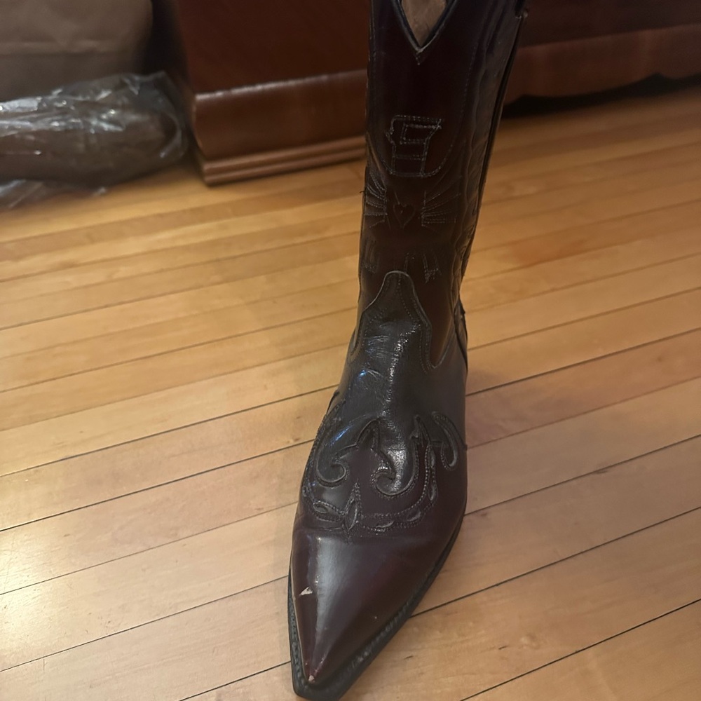 Western style men’s boot. Good condition. Small signs of wear. - Picture 8 of 14